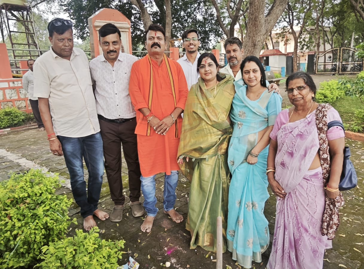 बालोद शहर के प्राचीन तालाब गंगासागर के जीर्णोद्धार के लिए किया गया भूमि पूजन…. बालोद शहर के प्राचीन तालाब गंगासागर के जीर्णोद्धार के लिए किया गया भूमि पूजन….