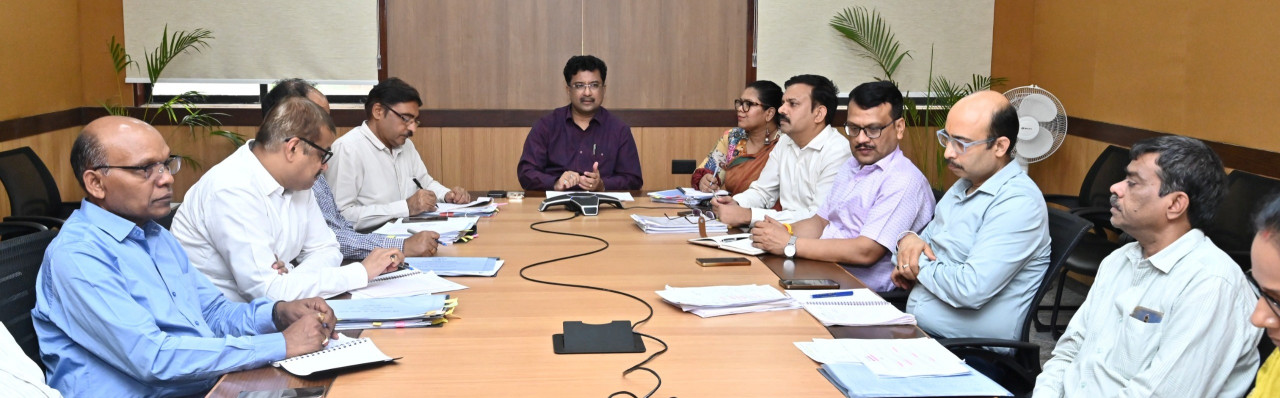 अनुच्छेद 275 (1) अंतर्गत स्वीकृत कार्यों को पूर्ण गुणवत्ता एवं निर्धारित मापदंड अनुसार निर्धारित समयसीमा में करें पूर्ण : प्रमुख सचिव श्री सोनमणि बोरा