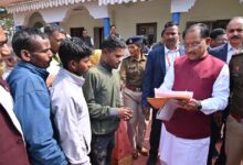 भीषण गर्मी में राहत: सुखबासुपारा में नलकूप खनन से दूर हुई पेयजल समस्या, ग्रामीणों ने मुख्यमंत्री का जताया आभार
