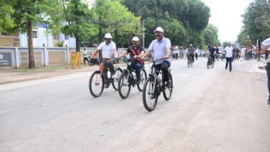 उप मुख्यमंत्री श्री अरुण साव ने सायकल चलाकर फिट रहने और पर्यावरण संरक्षण का दिया संदेश