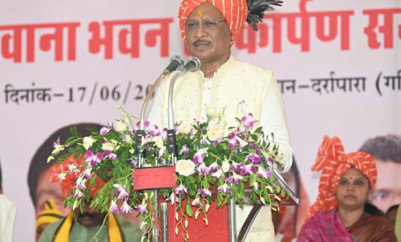 जनजातीय गौरव को सहेजते हुए विकास के नए आयाम गढ़ रही है सरकार : मुख्यमंत्री श्री साय जनजातीय गौरव को सहेजते हुए विकास के नए आयाम गढ़ रही है सरकार : मुख्यमंत्री श्री साय