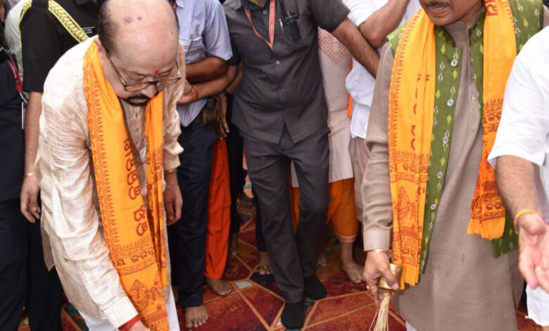 रथयात्रा महोत्सव में शामिल हुए राज्यपाल श्री डेका रथयात्रा महोत्सव में शामिल हुए राज्यपाल श्री डेका
