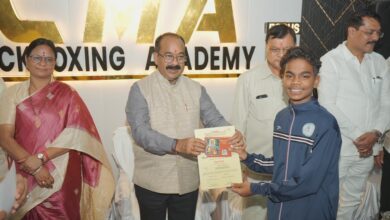 राष्ट्रीय किकबॉक्सिंग प्रतियोगिता में पदक विजेता खिलाड़ियों का सम्मान