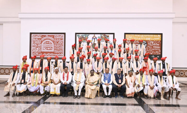 राष्ट्रपति भवन में गूंजा बस्तर का गौरव, पूरे छत्तीसगढ़ के लिए गर्व का क्षण: वित्त मंत्री श्री ओपी चौधरी राष्ट्रपति भवन में गूंजा बस्तर का गौरव, पूरे छत्तीसगढ़ के लिए गर्व का क्षण: वित्त मंत्री श्री ओपी चौधरी