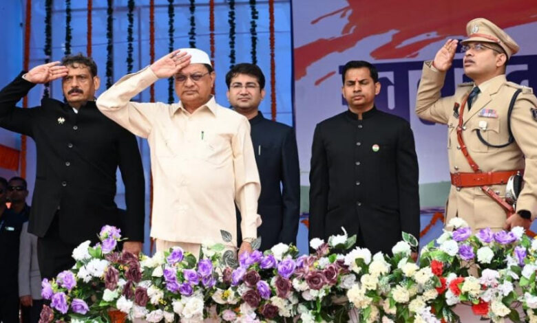 कवर्धा में देशभक्ति के उल्लास के साथ मनाया गया स्वतंत्रता दिवस कवर्धा में देशभक्ति के उल्लास के साथ मनाया गया स्वतंत्रता दिवस