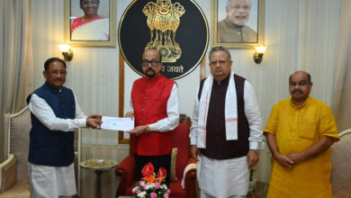 मुख्यमंत्री श्री विष्णु देव साय ने राज्यपाल श्री रमेन डेका से की सौजन्य भेंट