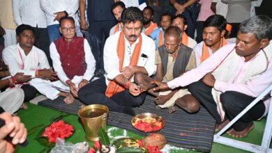उप मुख्यमंत्री श्री विजय शर्मा ने मुड़घुसरी में 1.48 करोड़ रुपए के तीन सड़क का किया भूमिपूजन