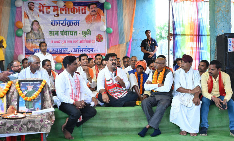 ग्राम छुई में ग्रामीणों के बीच पहुंचे उप मुख्यमंत्री श्री विजय शर्मा, सुनी समस्याएं और विकास की मांगों पर की घोषणाएं
