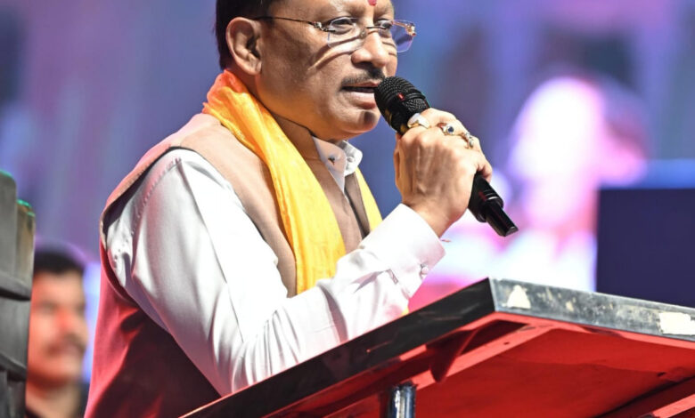 गरबा महोत्सव हमारी समृद्ध सांस्कृतिक परंपरा और मातृशक्ति के सम्मान का प्रतीक: मुख्यमंत्री श्री विष्णु देव साय