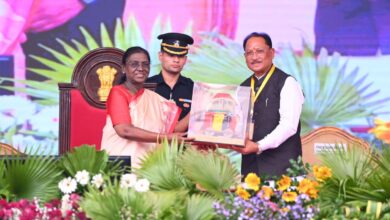 राष्ट्रपति श्रीमती द्रौपदी मुर्मु ने बस्तर दशहरा की अनूठी परंपराओं और जनजातीय संस्कृति की सराहना की