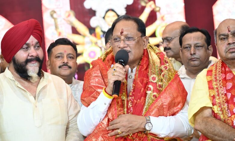 मुख्यमंत्री श्री विष्णु देव साय ने मां काली और मां दुर्गा की पूजा-अर्चना कर प्रदेश की सुख-समृद्धि की कामना की